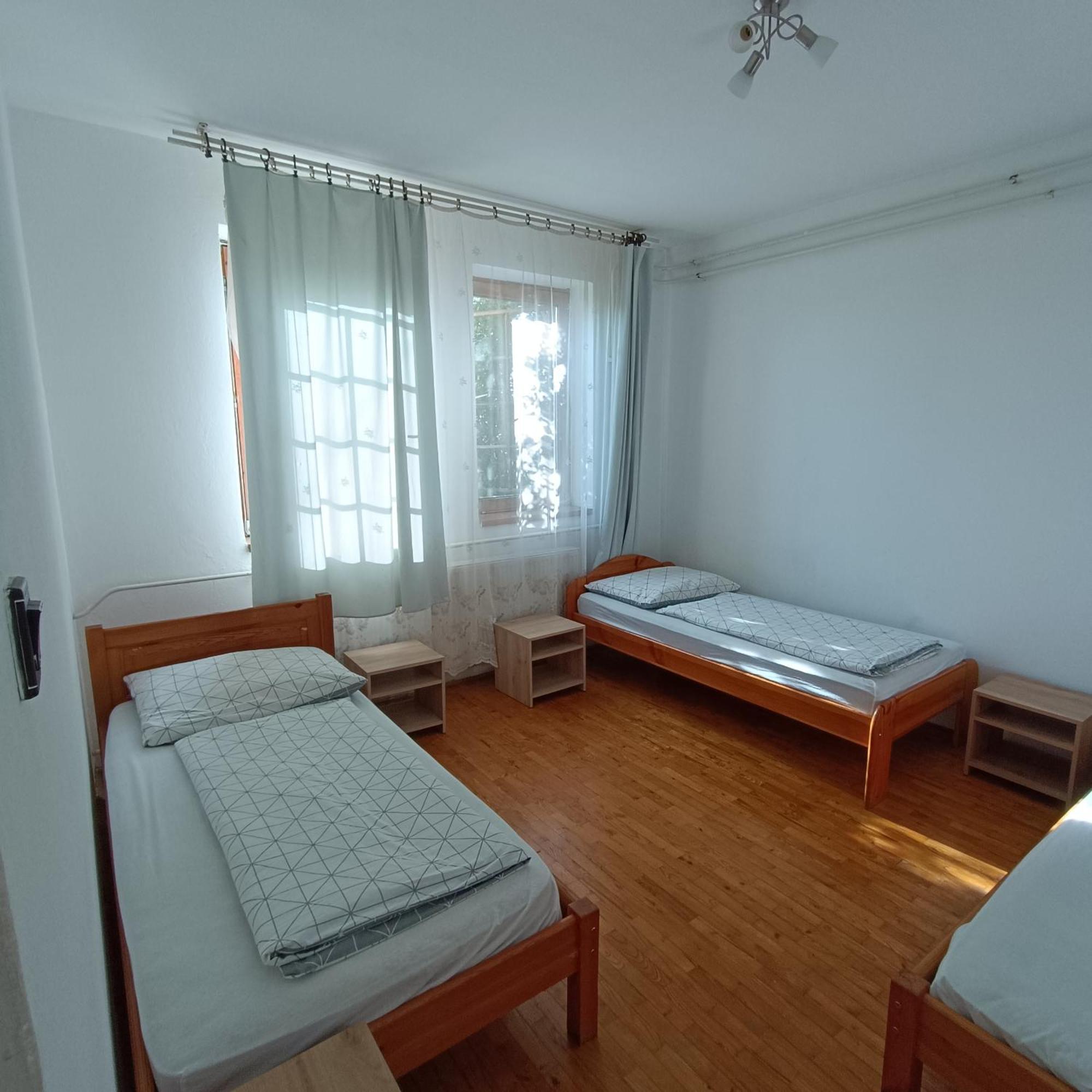 Napkelte Vendeghaz Daire Segedin Dış mekan fotoğraf